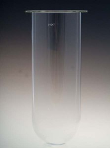 QLA Dissolution Vessels: 2000mL Amber Glass Vessel for Distek, No Ring, Serialized