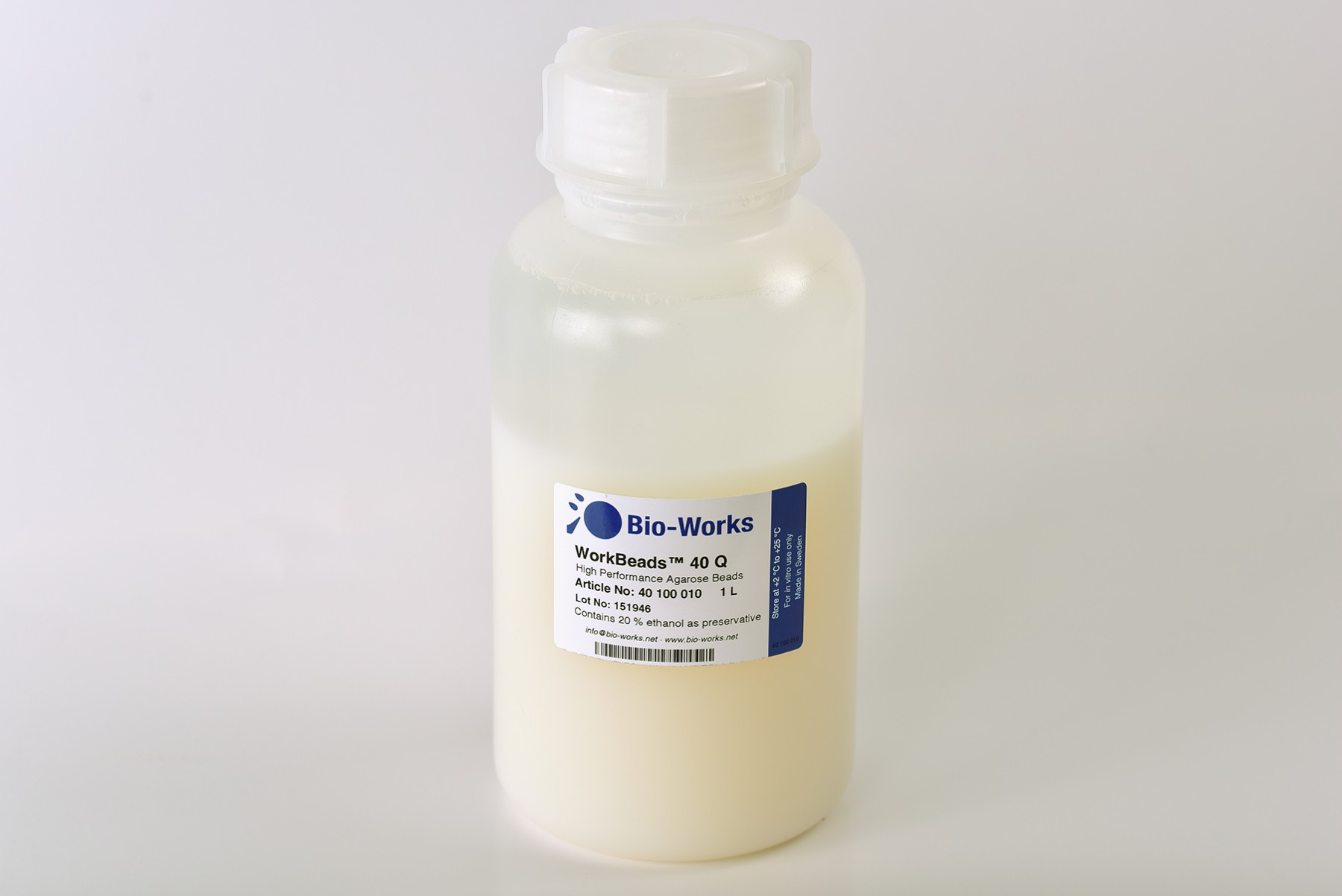 Bio-Works: Ion Exchange Media WorkBeads 40 Q Bulk-Media 1L