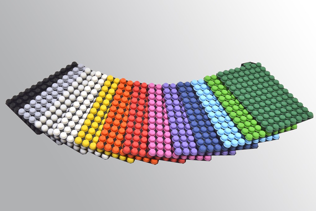 Micronics: Pierceable TPE Capcluster red