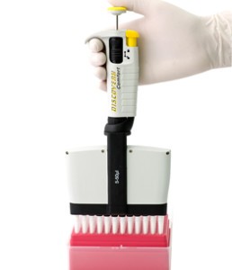 HTL: Pipettes: Discovery Comfort 12-Channel Pipette (DV12-200), 20 - 200µl, Digital Pipette